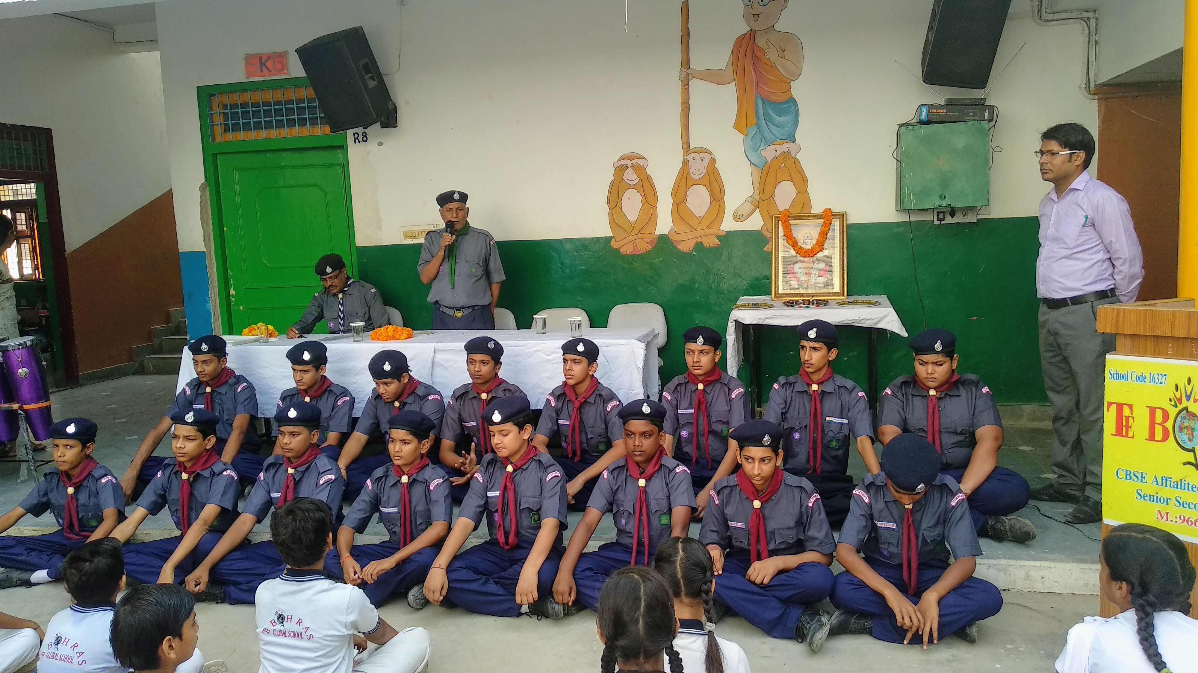 SCOUT AND GUIDE TRAINING FOR STUDENTS